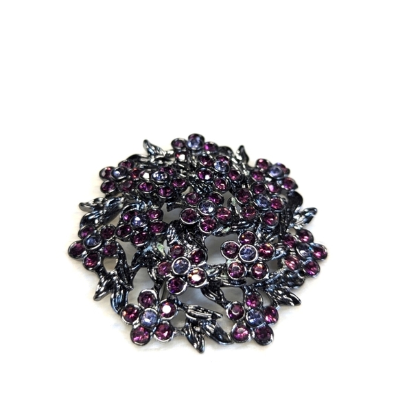Vintage 90's Gunmetal and Plum/Deep Purple Floral Circle Brooche - Picture 9 of 9